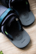 Load image into Gallery viewer, Daniel Arsham x Suicoke - ZAVO-MabDA Sandal (Navy)