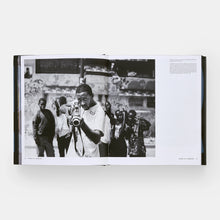 Load image into Gallery viewer, JR - Can Art Change the World? (Third Edition)