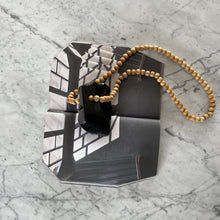 Load image into Gallery viewer, Jean-Michel Othoniel - Invisibility Faces Necklace (EN008.6)