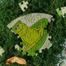 Load image into Gallery viewer, Le Puzz - Peace Frogs Mini Puzzle

