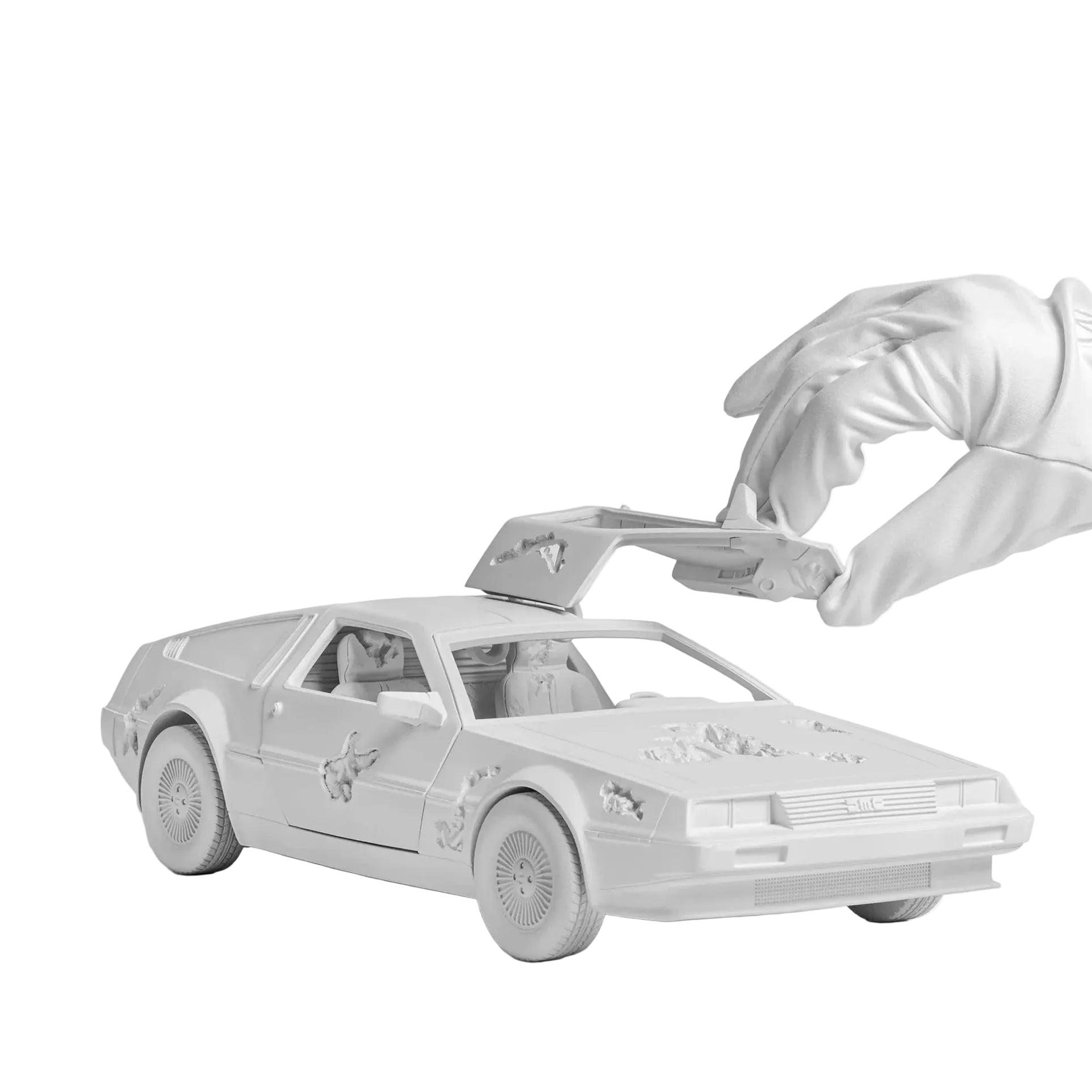 Daniel Arsham - Eroded Delorean – Perrotin New York Daniel Arsham - Eroded Delorean – Perrotin New York