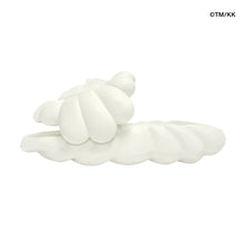 Load image into Gallery viewer, Takashi Murakami - Ohana Full-Bloom - Star White

