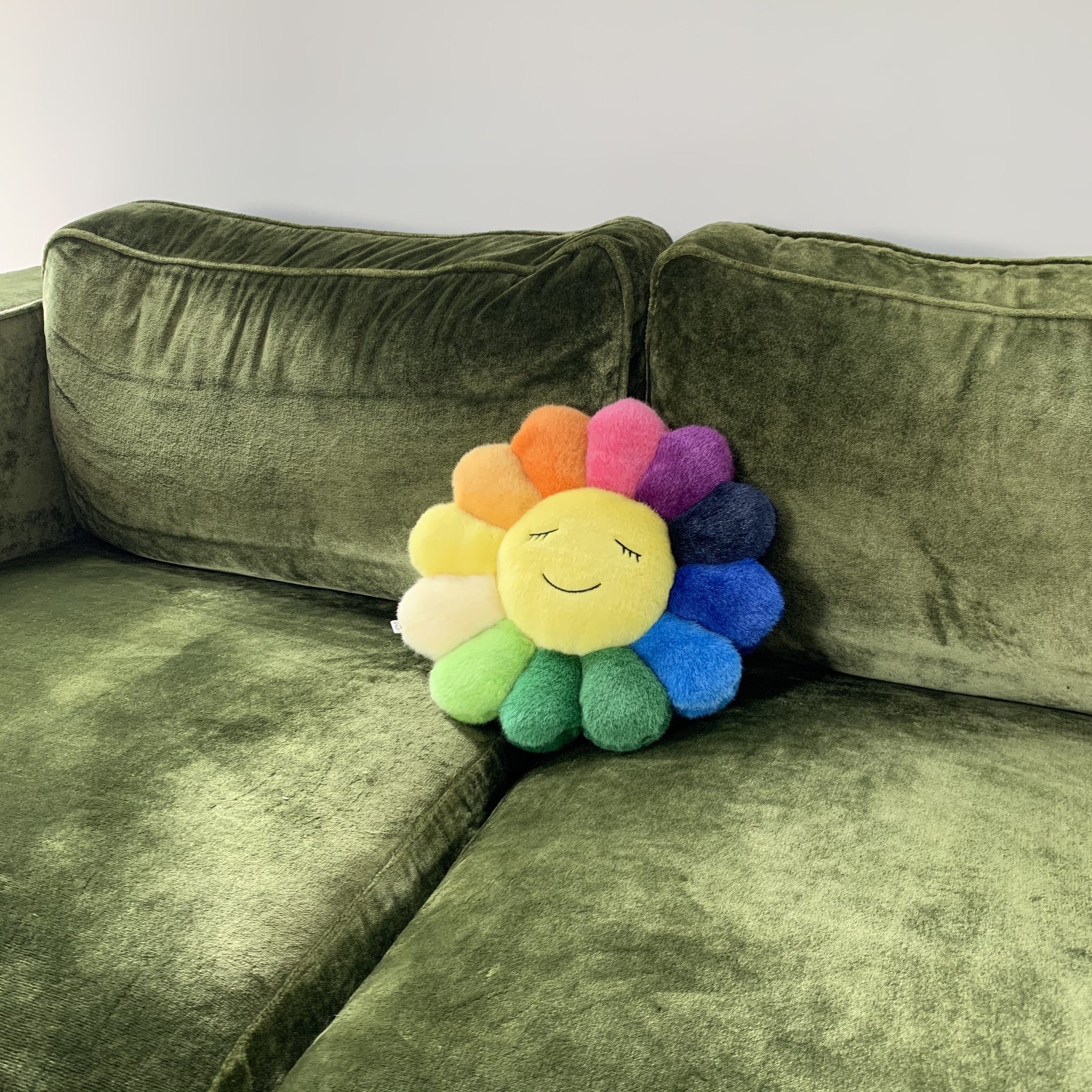 Takashi Murakami Rainbow Flower Cushion Pillow plush 60cm kaikai kiki  madsaki